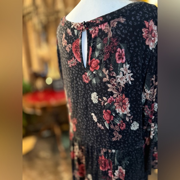 Torrid Super Soft sz 1 - Picture 4 of 5